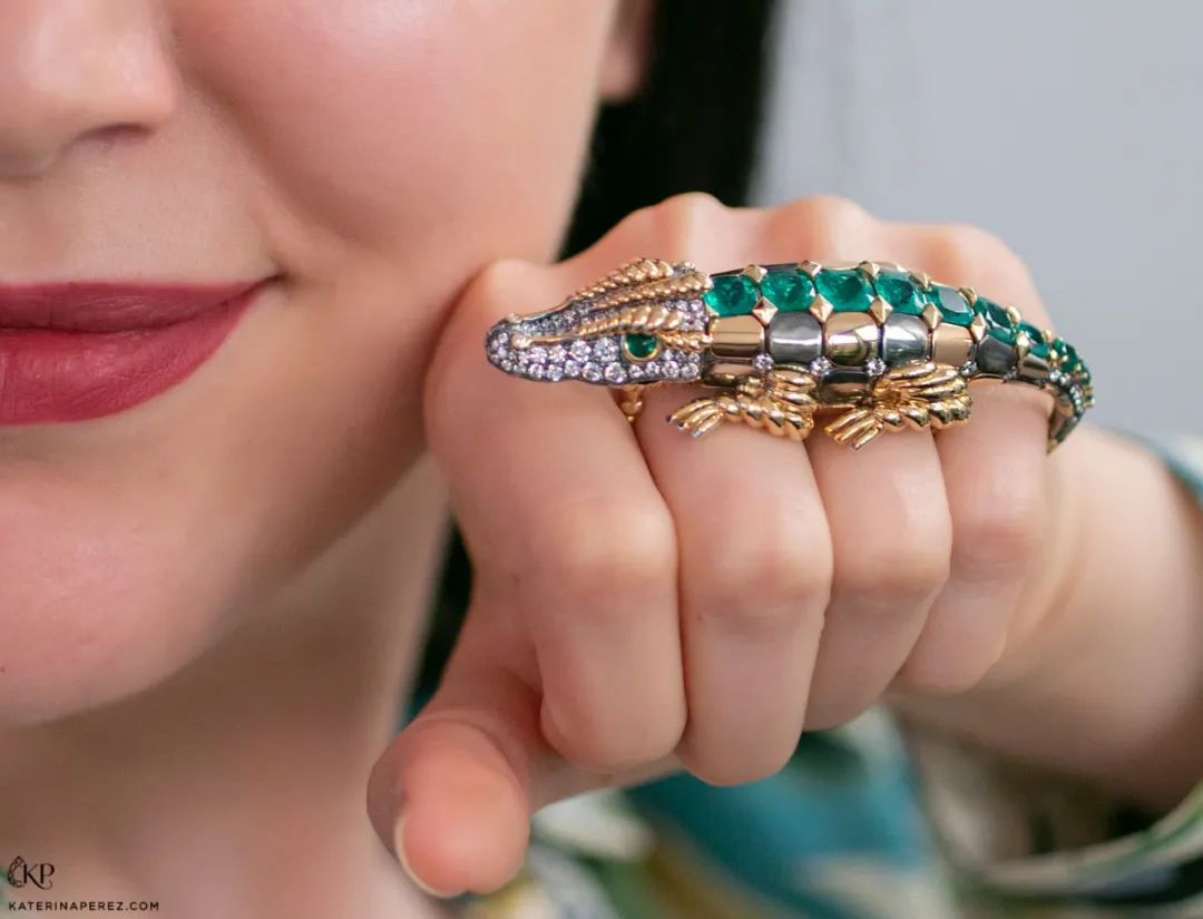 cpb肌肤之钥鎏金口红的特点,cpb70周年限定面霜