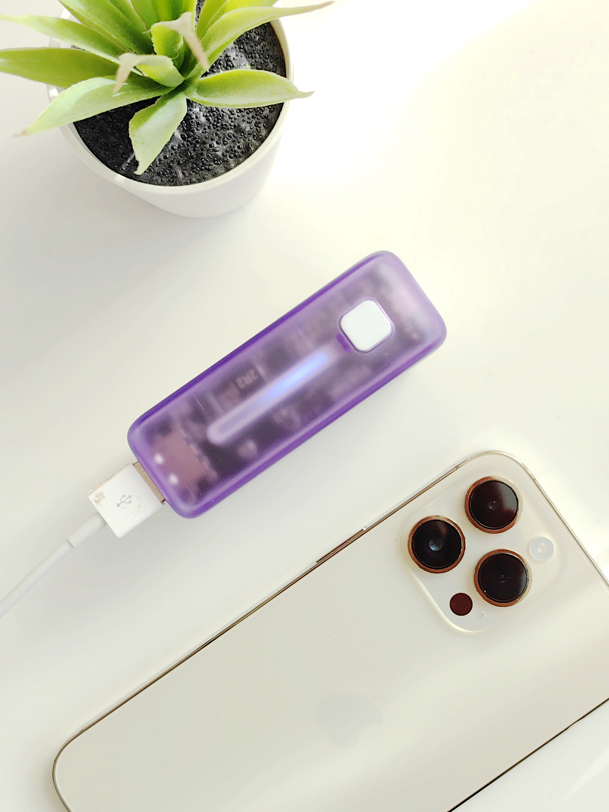 闪极超级移动电源开箱,闪极随行充电宝10000