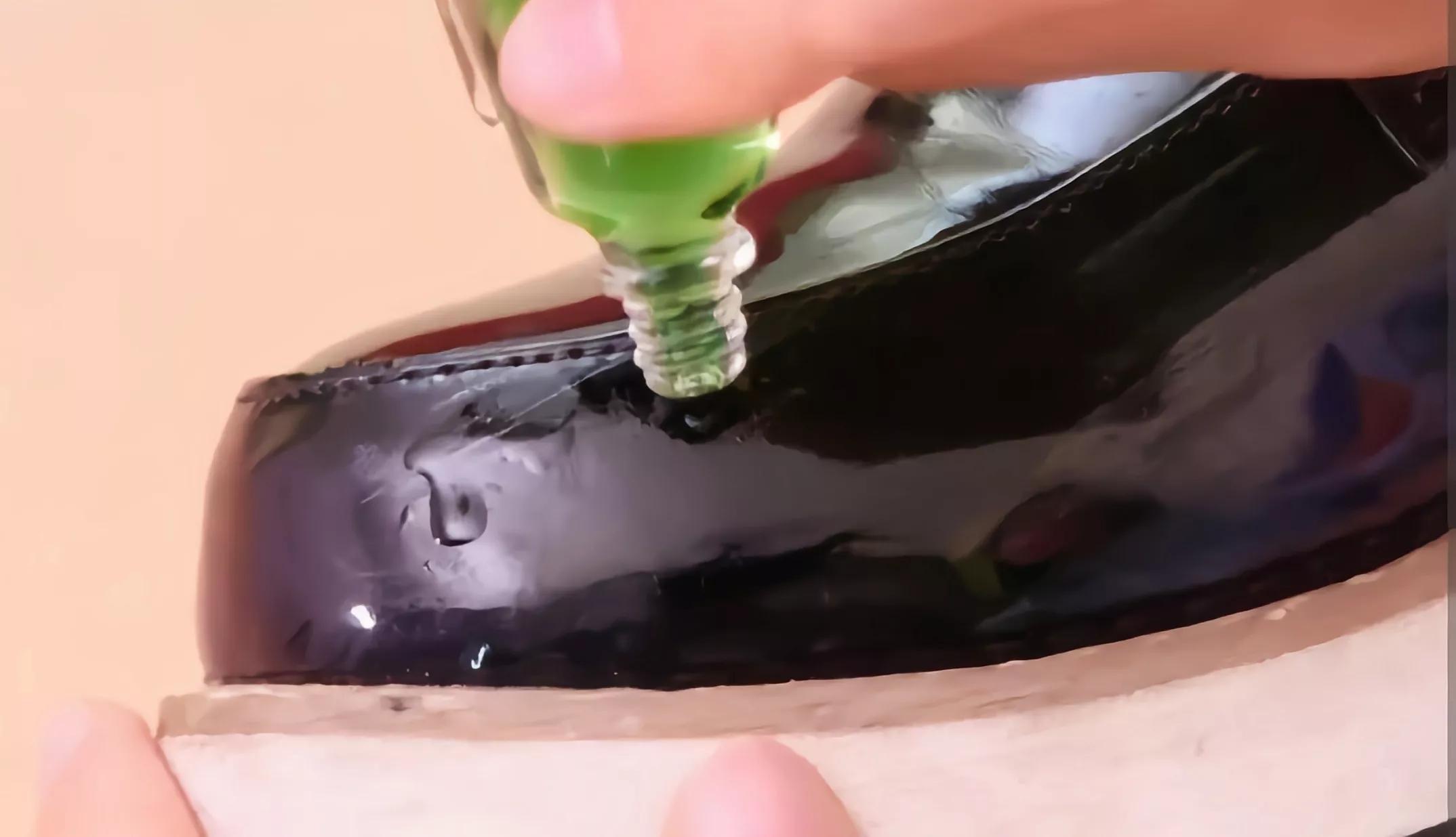 风油精真的能擦掉皮具上的胶印吗,风油精真的可以去除皮包上的污渍