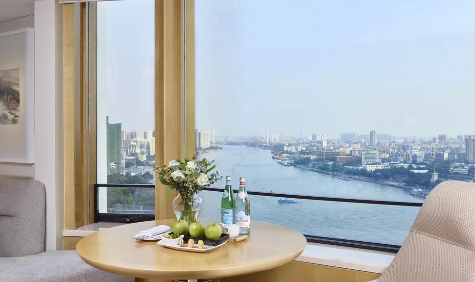 瀵屽崕閰掑簵缁撲笟,涓北瀵屽崕閰掑簵缁撲笟