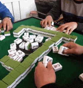 和女网友奔现靠谱吗,被女网友骗了钱怎么办