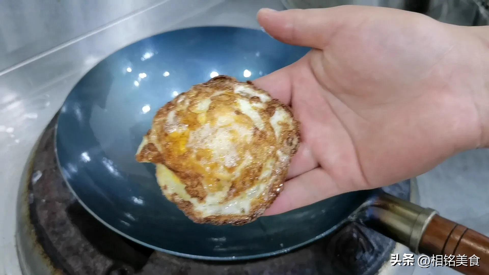 新铁锅怎样开锅小妙招视频,不粘锅的铁锅最佳开锅方法