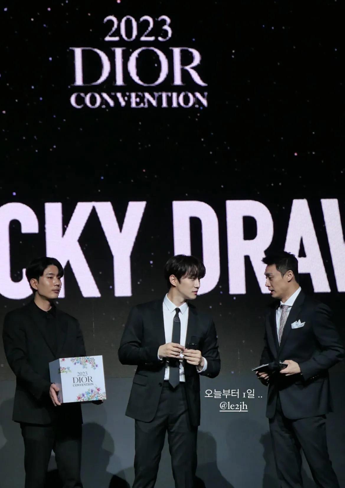 韩国顶流巅峰,2022年韩国四大顶流谁最火