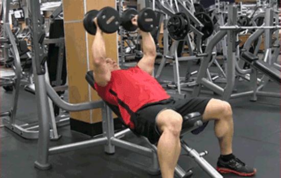 胸肌中缝多久能练出,如何练好胸肌外沿和下沿