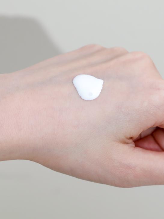 防晒干货分享：我们试了5款热门防晒，想找合适的就按这个标准选