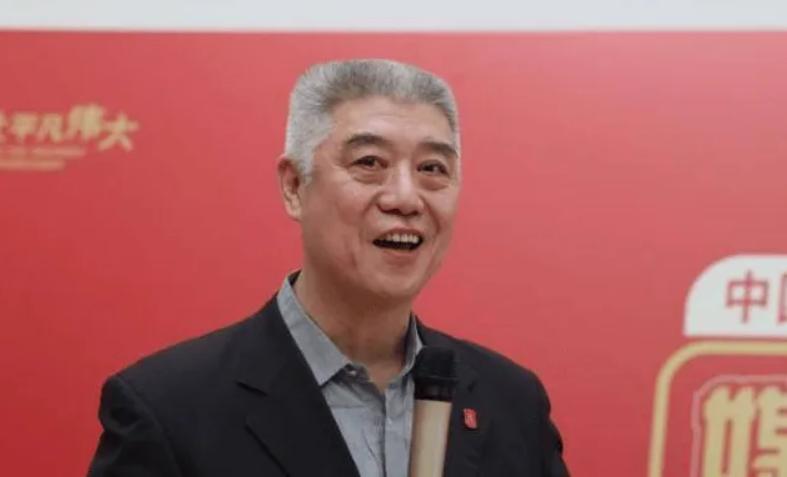 cba重磅引援北京首钢新疆男篮,cba选秀大会郭艾伦