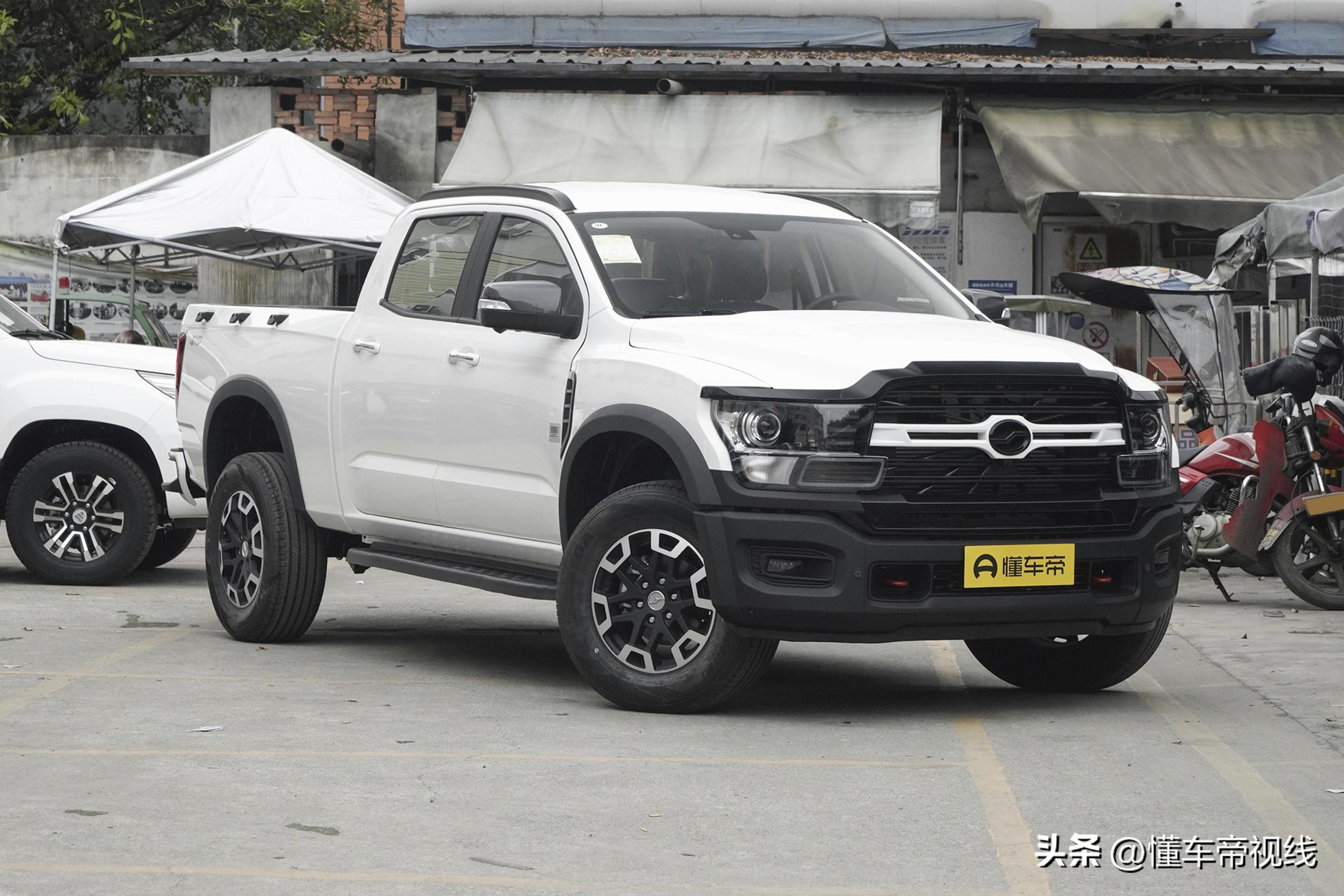 中兴1949柴油四驱舒适型,中兴大皮卡威狮19492.3t柴油商用版