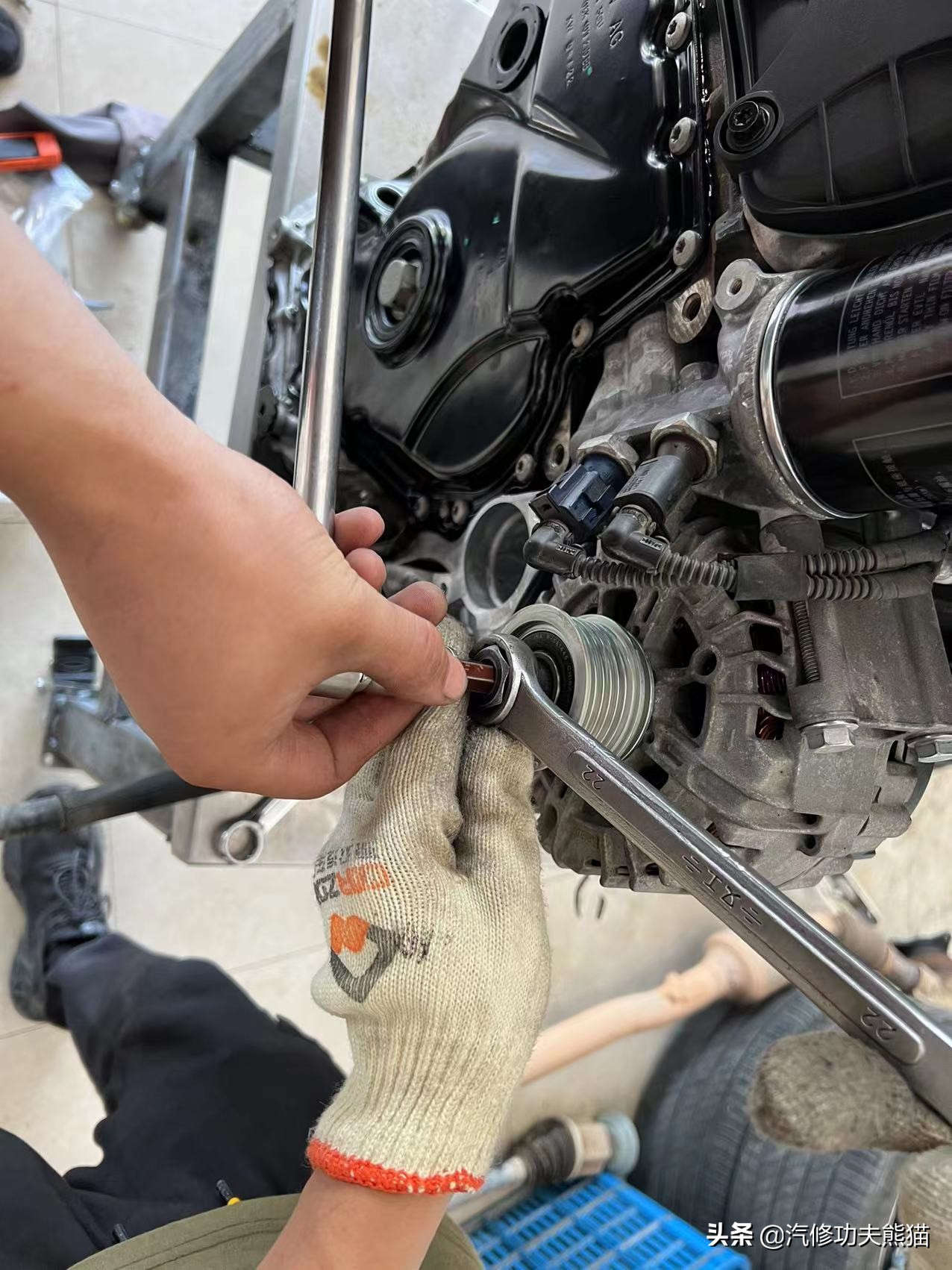 严谨的德国工人钣金修复,严谨的德国师傅修复事故车