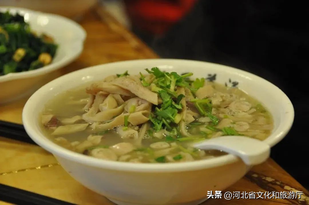 一定带你去旅行吃遍各地的美食,一日游必吃的十大特色餐厅