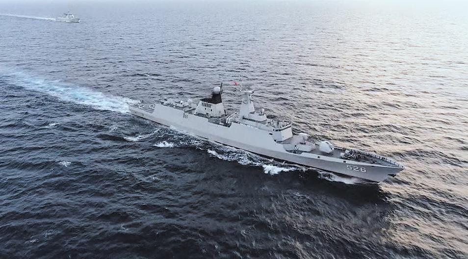 东部战区阅海峡,解放军举行对台登陆演习