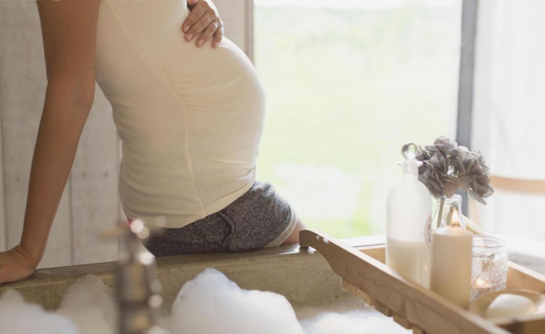 临产宫缩的表现和症状有哪些,临产前有规律的宫缩是什么感觉