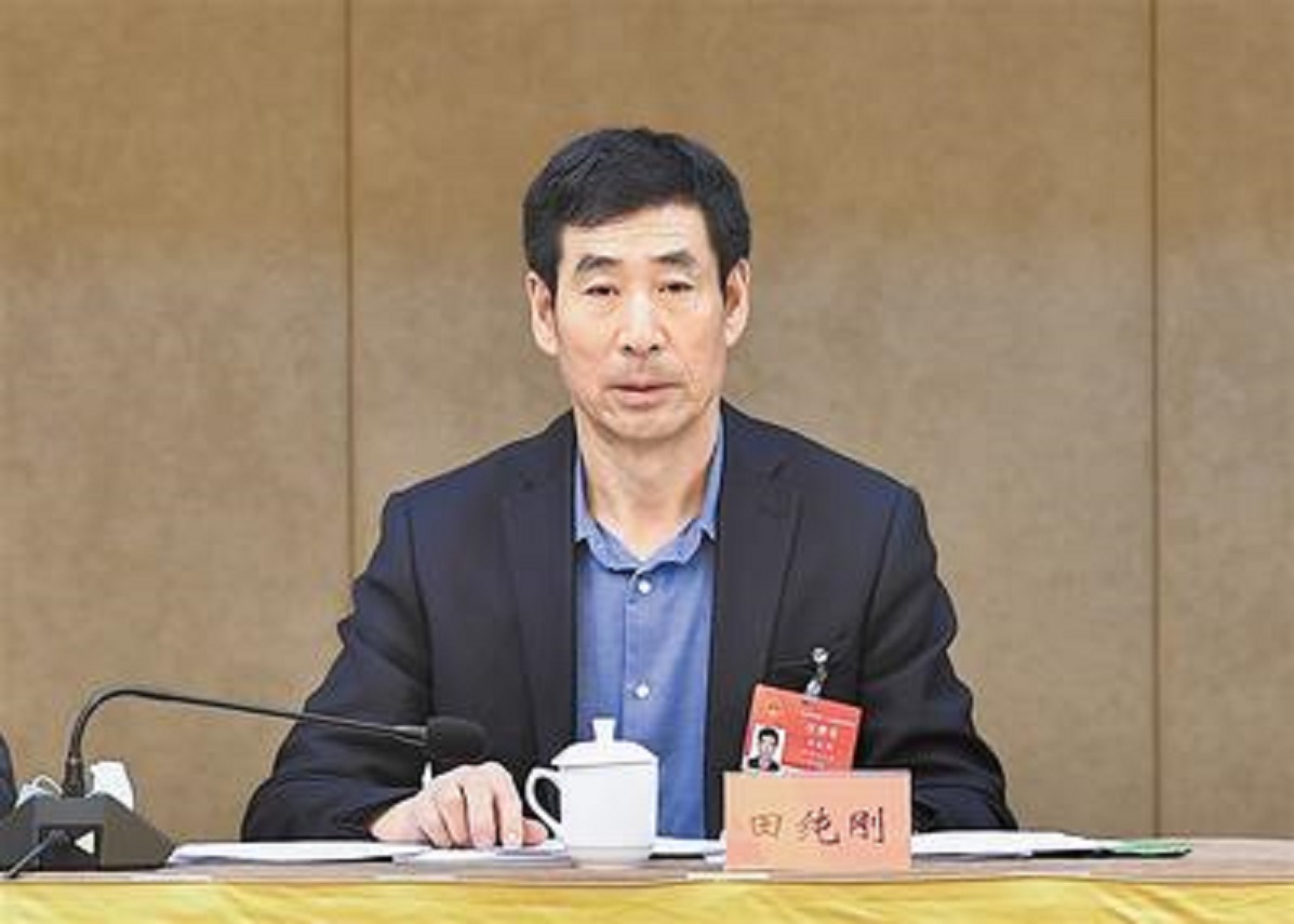 探秘“秦皇岛第4大民企”发展历程：控制12家企业，年入109.216亿