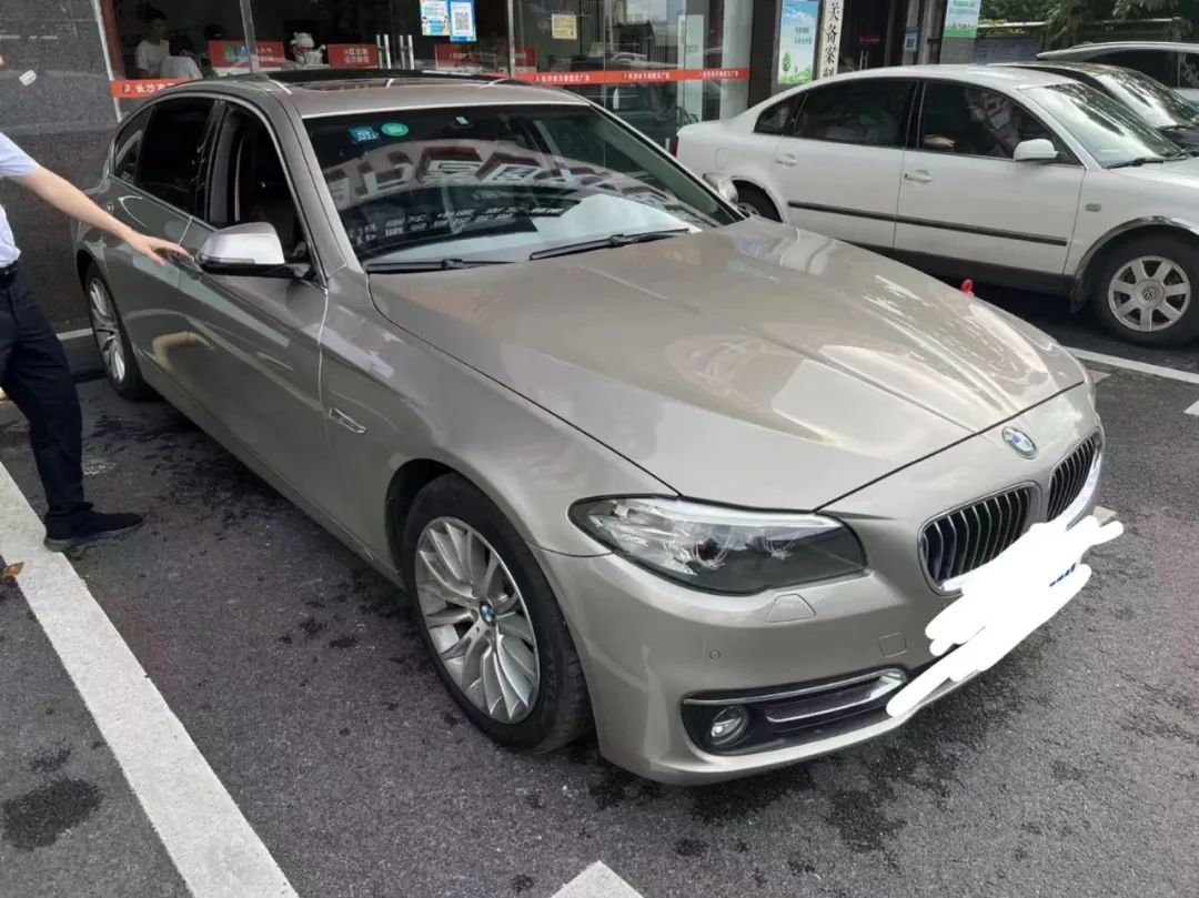 宝马电动车切换燃油车,从燃油车换到电动汽车