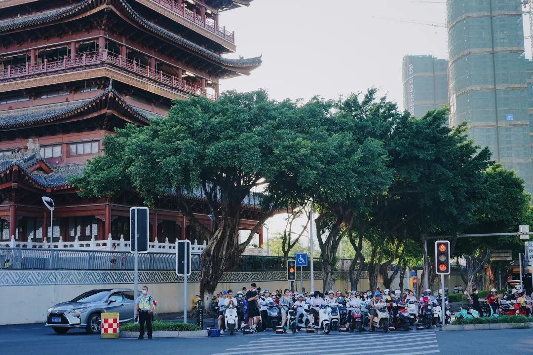 瀹炰笉鐩哥瀿闈炲父鎯冲康鑻辨枃,瀹炰笉鐩哥瀿涓囧垎鎯冲康