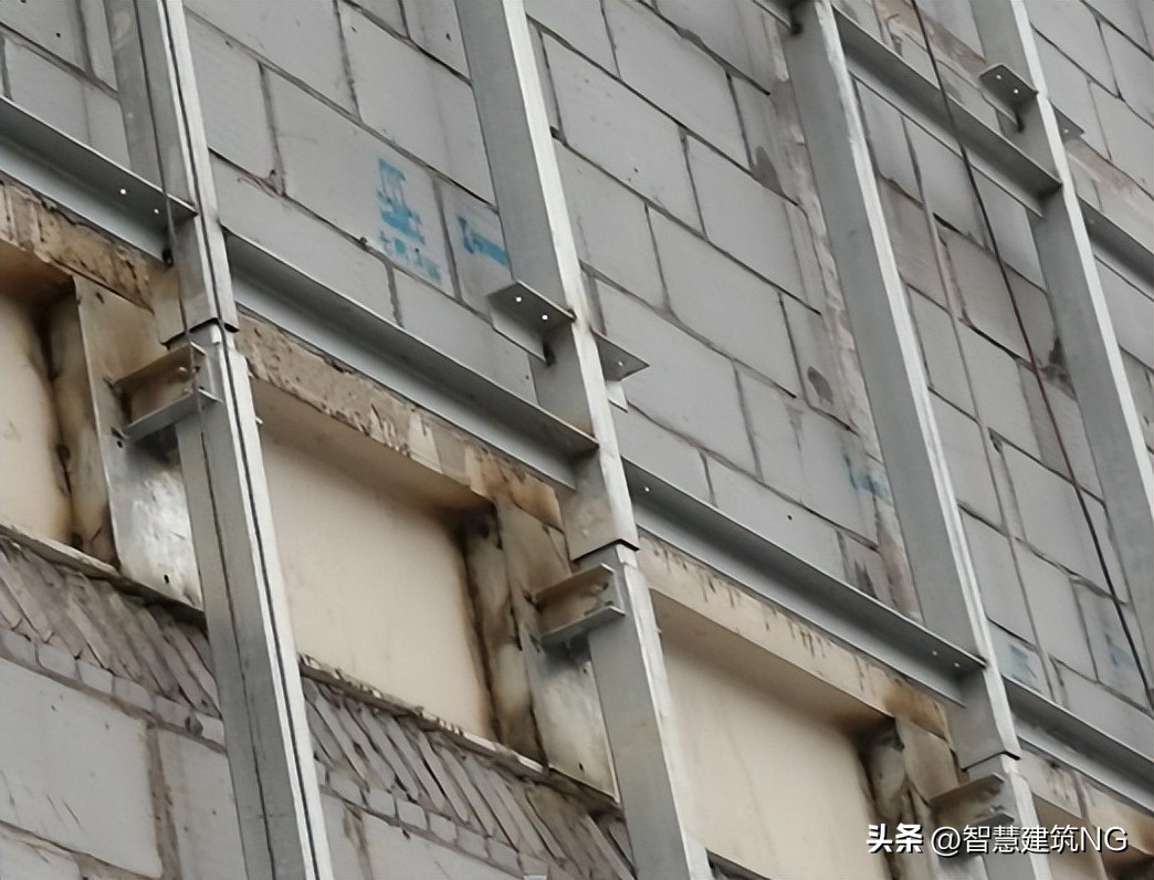 幕墙龙骨安装常见问题,幕墙竖向龙骨与连接件规范