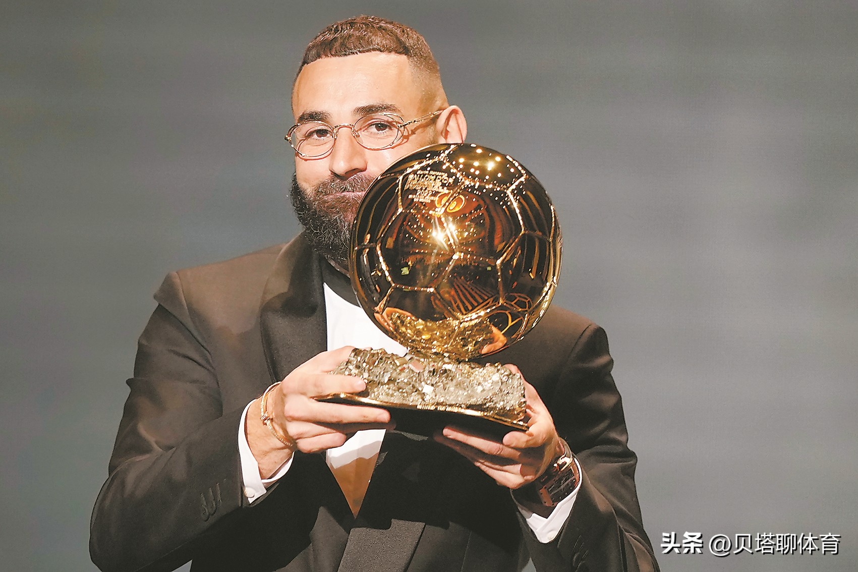 运钞车！狂撒5亿买8人，切尔西夏窗再免签3人？本泽马什克领衔