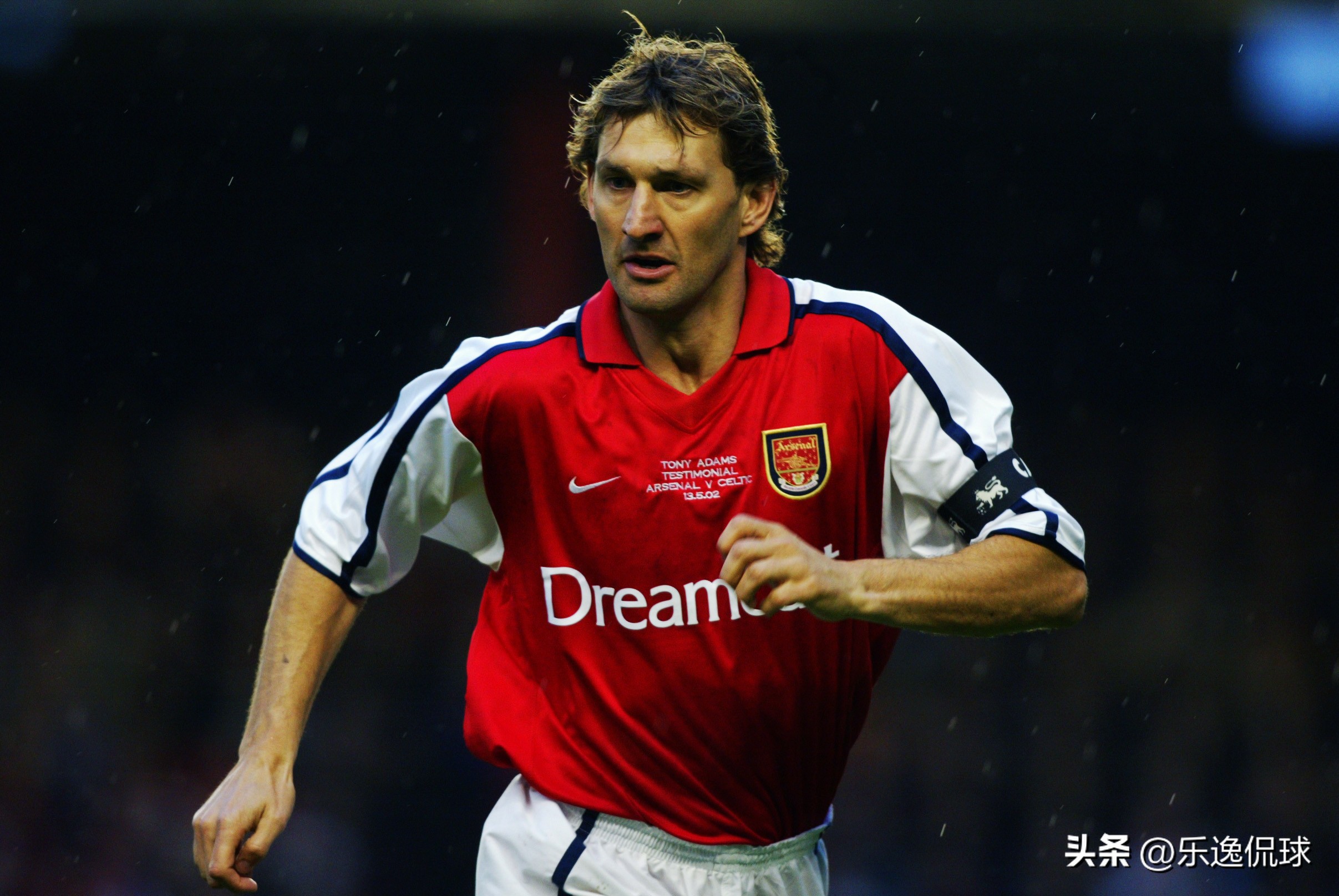 英超历史十大伟大10号亨利,英超十大伟大后卫