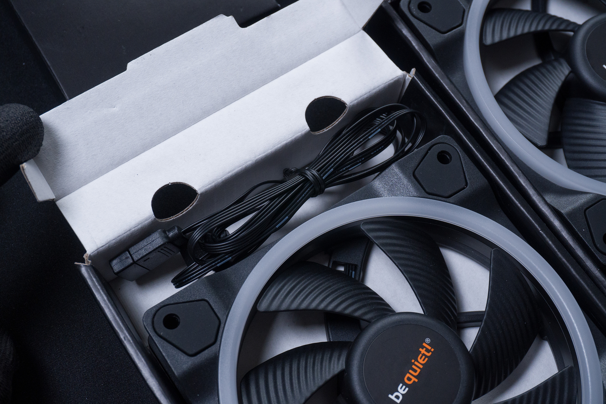 给机箱加隔音棉,给机箱加防尘网