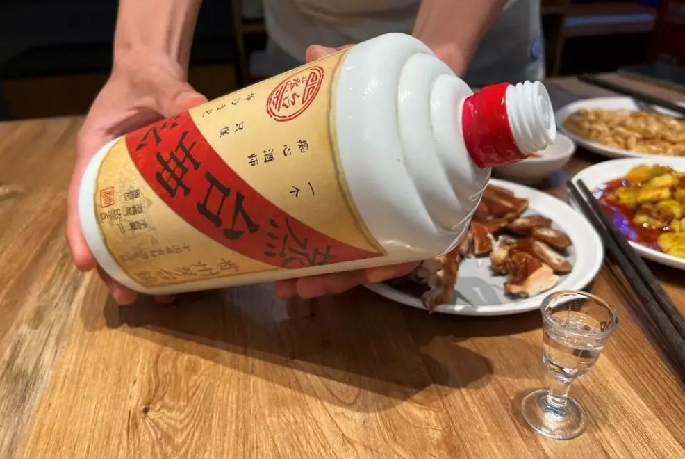 白酒水很深,白酒水味很重怎么办