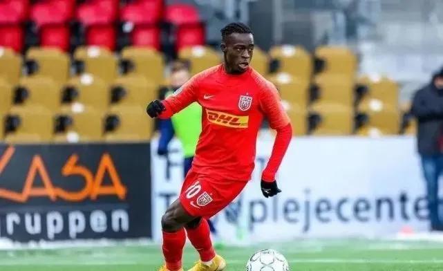 博尔特世界杯,逆天跑步成绩