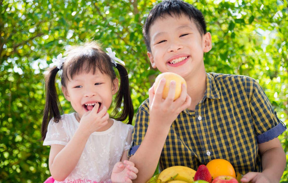 水果中隐藏很多的“水果刺客”,像这四类水果,家长要少给孩子吃