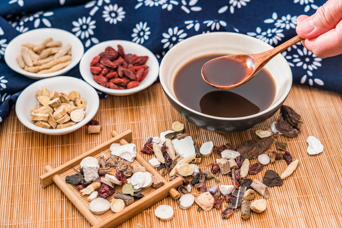 一张治脑梗后遗症的方子,化瘀血、清痰热,化解不能动、语言不清