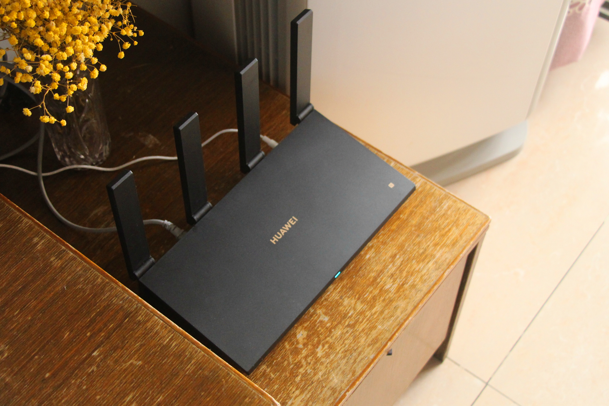 华为ax6路由器怎么发挥到极致,华为路由ax6和其他路由器的对比图