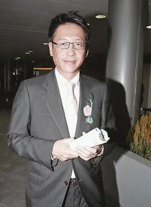 何超琼许晋亨门当户对,陈百强与何超琼门当户对