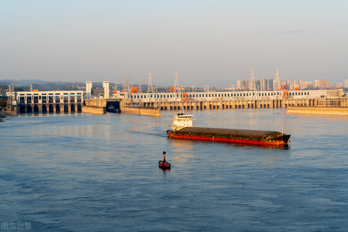 超过荆州，和襄阳并肩，宜昌是如何成为省内前三的城市？原因如下