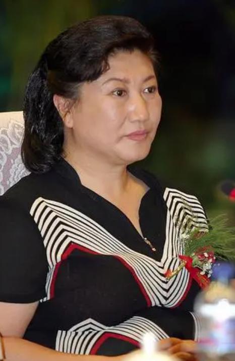 赵本山的现实状况,赵本山的现况如何