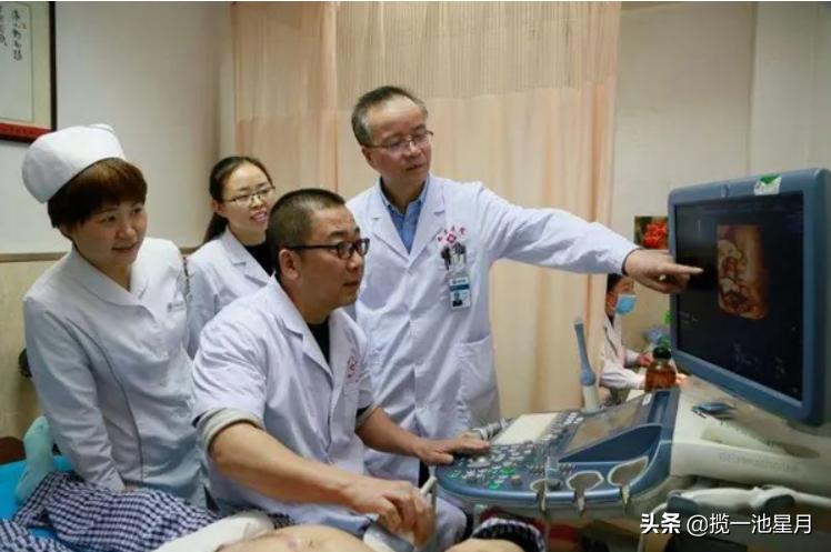 西安首个“移植子宫”宝宝出生了，女儿移植母亲子宫，打算要二胎