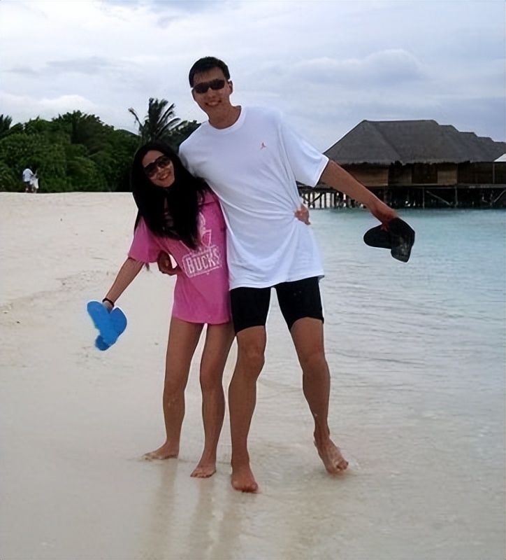 易建联结婚生子了吗,易建联娶老婆了吗