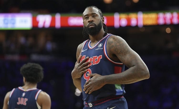 再见76人哈登开启新生涯,湖人不敌76人哈登受伤后上场