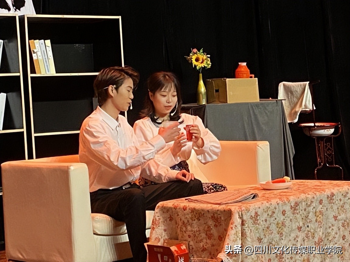 四川文化传媒职业学院是单招吗,四川文化传媒职业学院报名时间表