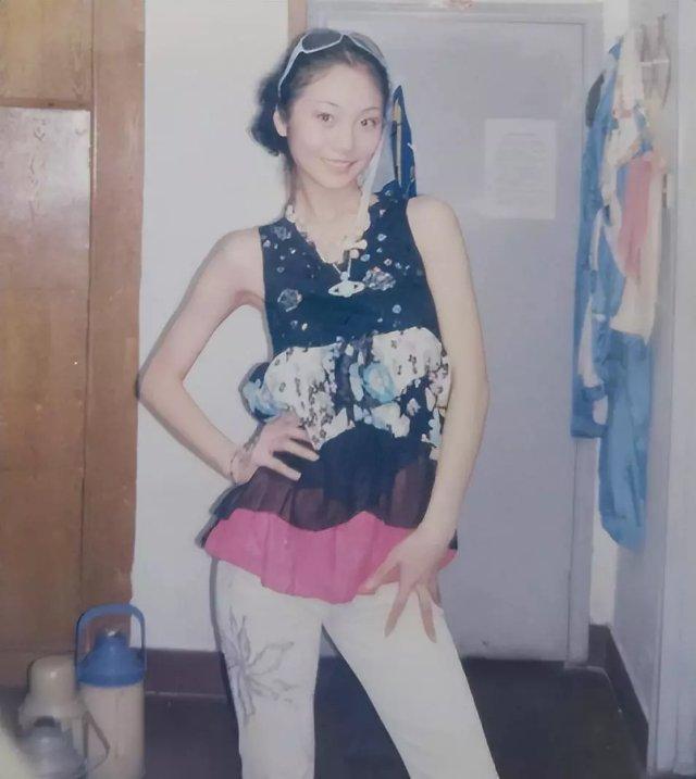 我不需要男人英文,我不需要男人中文