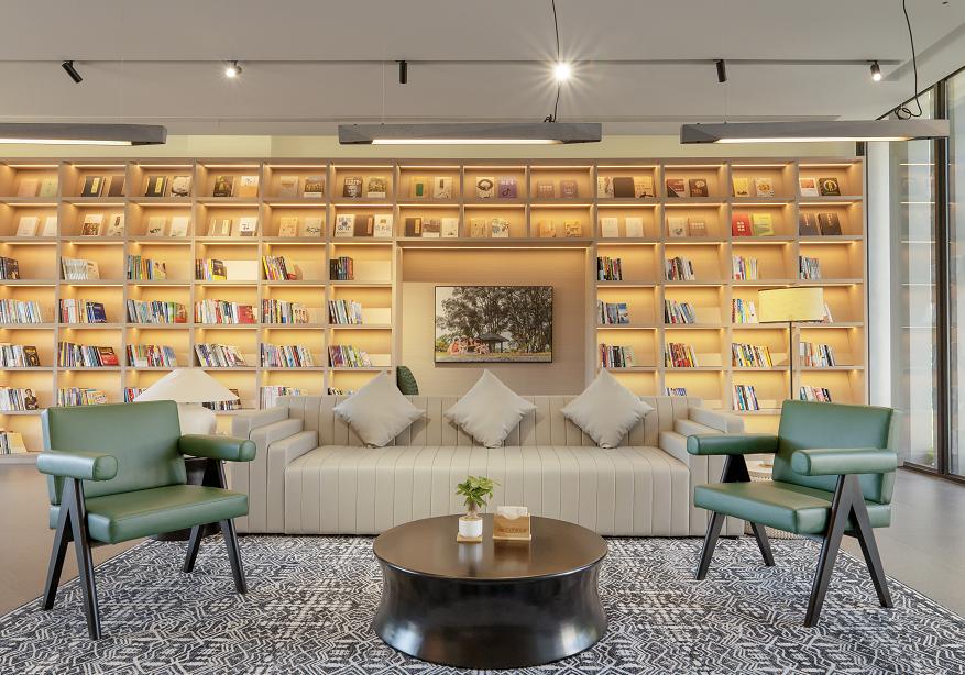 閲戠涔嬬害,閲戠鍗佹湀鍥藉簡涓鍋囨湡浣忓鏀荤暐