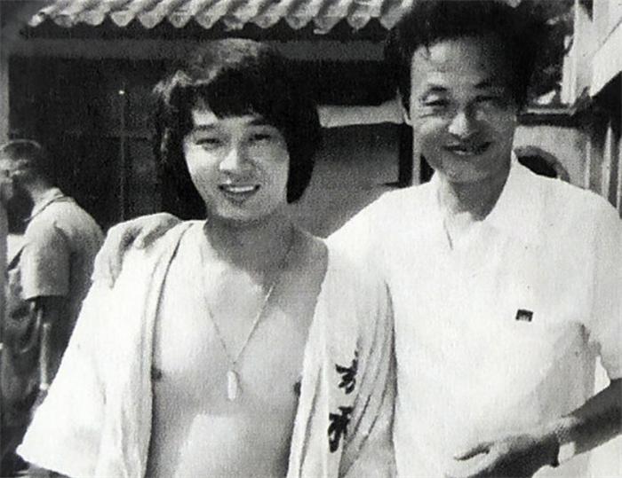 香港影坛8对父子组合：王天林桃李满天下，歌手王杰也是星二代