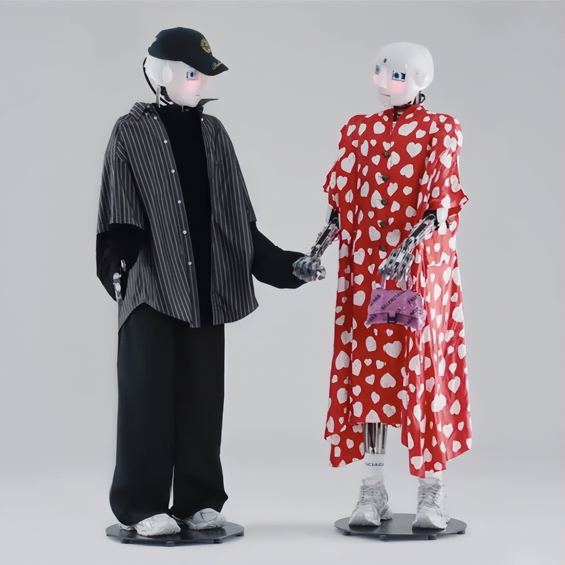 四大奢侈品牌打响七夕之战，最具创意的营销花落谁家？