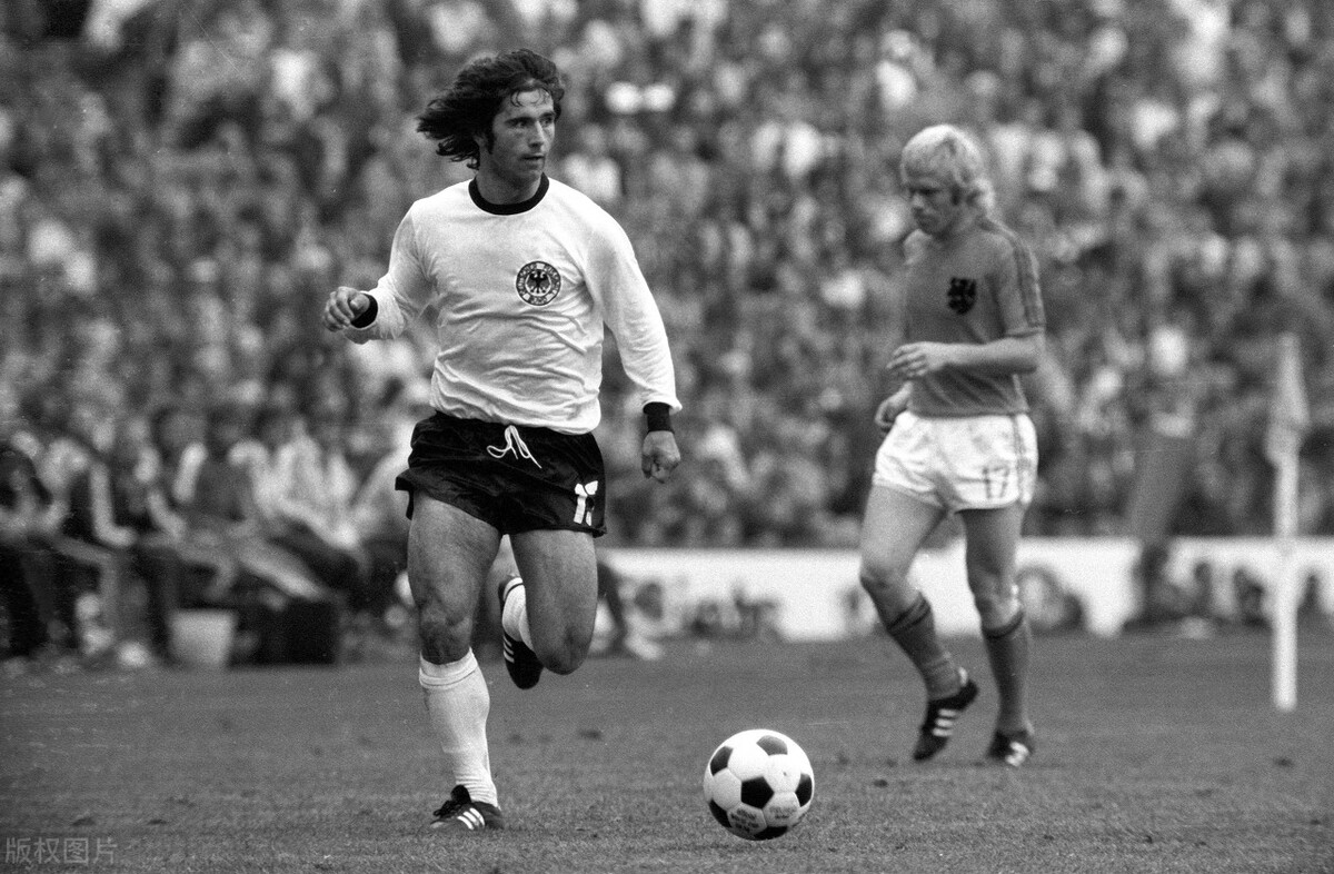 罗马里奥比罗纳尔多强,罗马里奥评价盖德穆勒