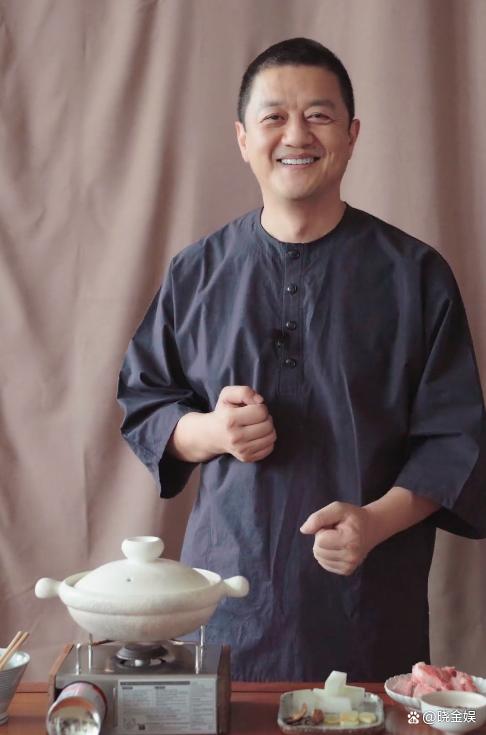 李亚鹏：立秋讲究多，一边喝“荷叶陈皮茶”一边煲冬瓜猪骨养生汤