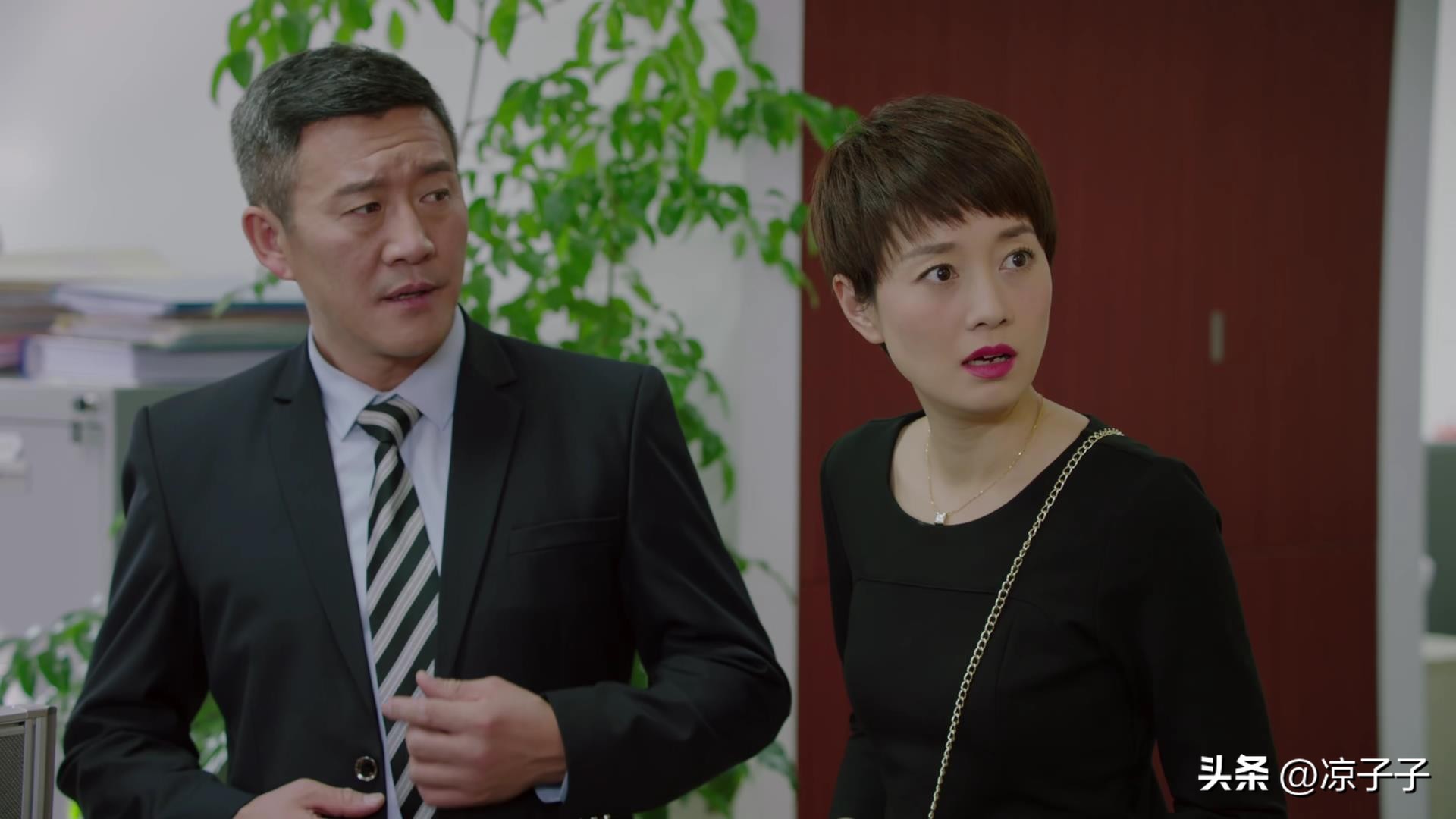 深度解析我的前半生中贺涵的智慧,我的前半生贺涵戳穿老金的阴暗面