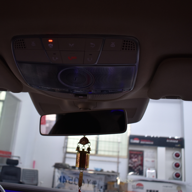 18款奔驰w213内饰改装,老款奔驰w221s350改装