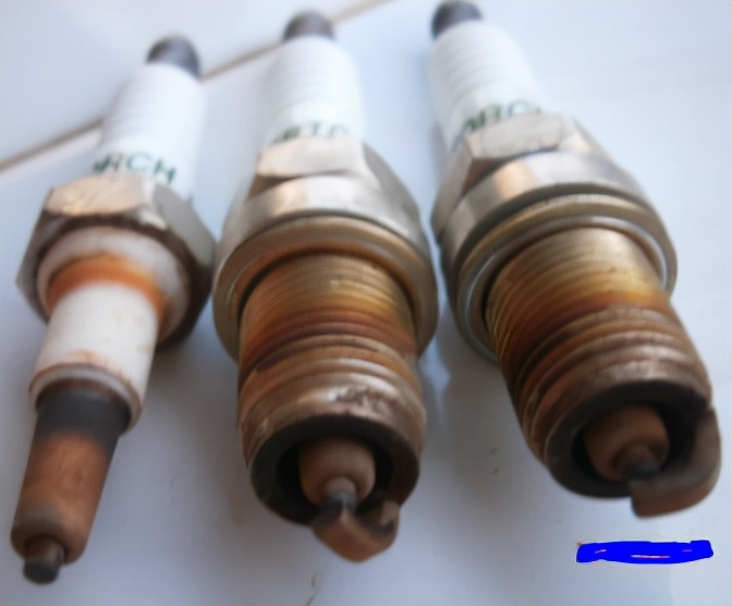 学修车的男孩到最后怎么样了,修车男孩学习后悔的视频