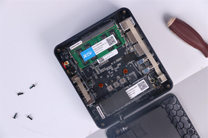 不足千元，零刻EQ59使用半年分享！加装内存+SSD性能如何？