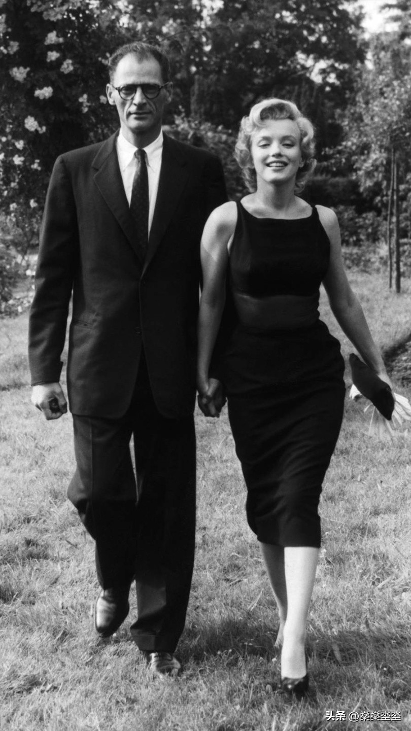 男人愿花大价钱买我一个吻，却没人愿意花五十美分了解我的灵魂