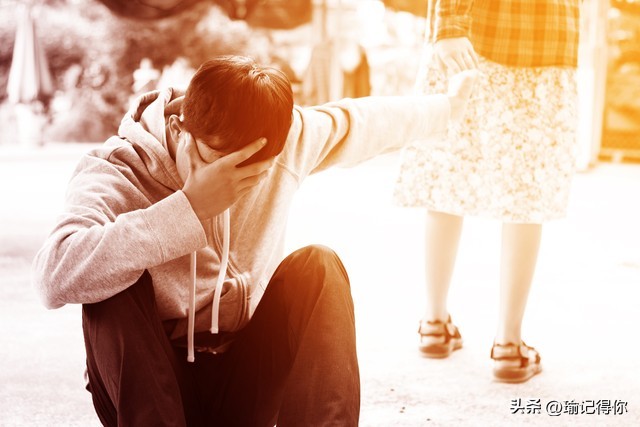 女孩喜欢“樱桃”，被邻居大哥哥看上，赔上终身