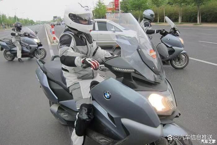 骑行必备的10件装备,新手入门要买什么骑行装备