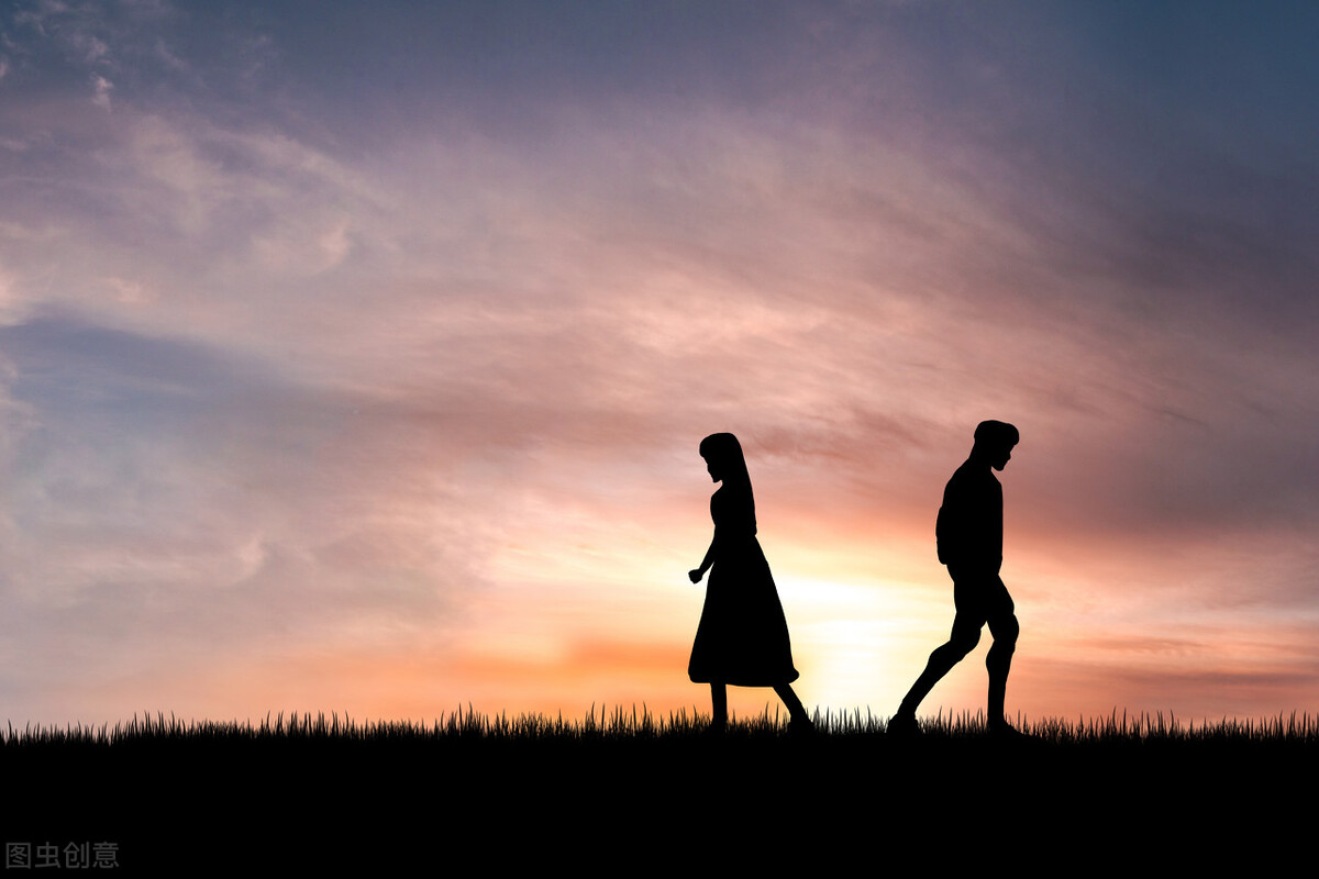 女孩从小被嫌弃10年后回家,女孩从小被嫌弃十年后回家