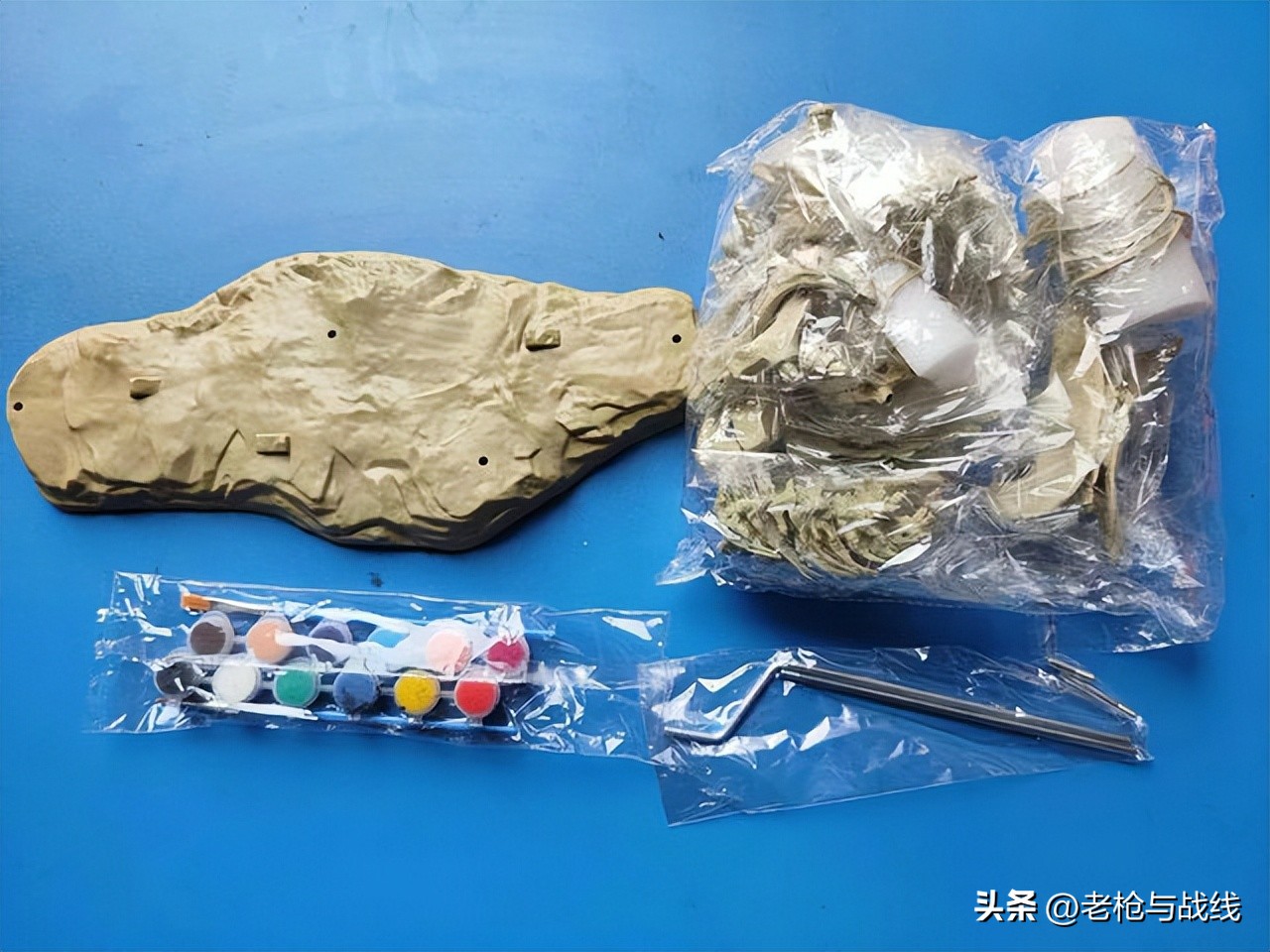 如何制作霸王龙骨架,用硬纸板做霸王龙骨架教程