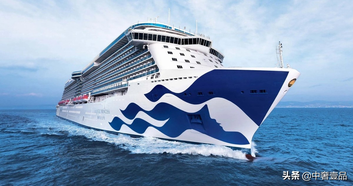 全球最新十大豪华邮轮,有多少艘邮轮才称得上大型邮轮